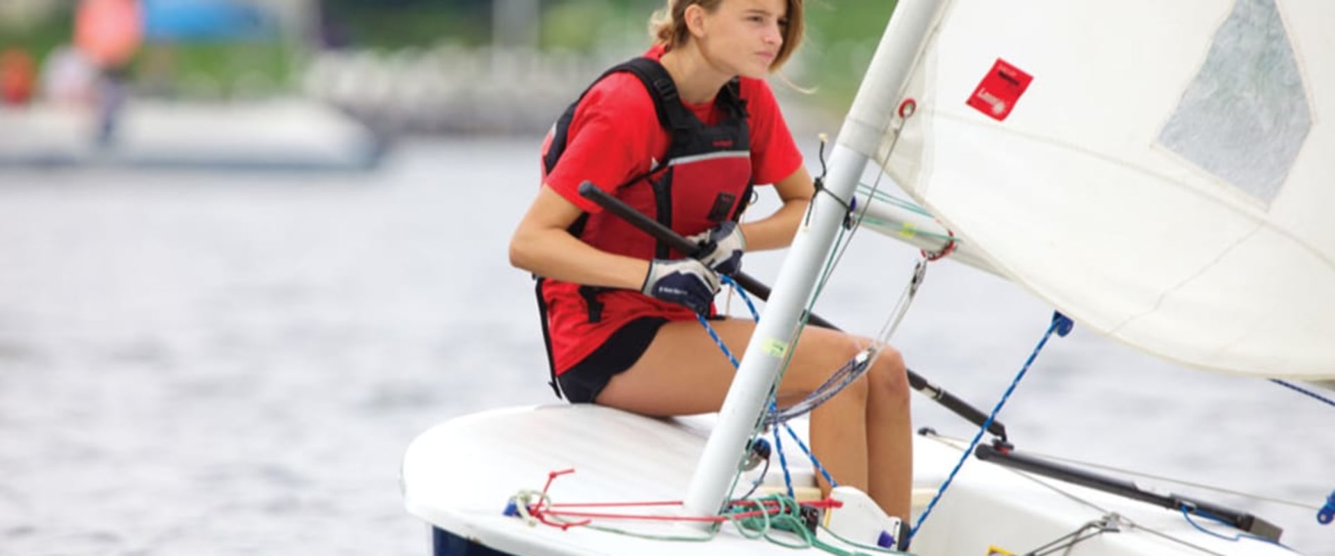 Wearing Life Jackets: A Must for Safe Boating on Side Winder Boats